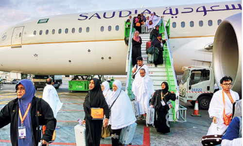 ഉംറ തീർഥാടകർക്ക് ഏത് വിമാനത്താവളത്തിലൂടെയും വരാം, പോകാം