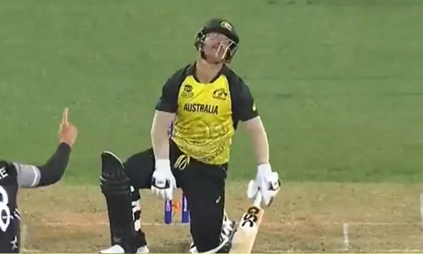 ഇങ്ങനെയുണ്ടോ ഒരു ഔട്ട്! ഡേവിഡ് വാർണറുടെ നിർഭാഗ്യകരമായ പുറത്താകൽ -വിഡിയോ ഇങ്ങനെയുണ്ടോ ഒരു ഔട്ട്! ഡേവിഡ് വാർണറുടെ നിർഭാഗ്യകരമായ പുറത്താകൽ -വിഡിയോ