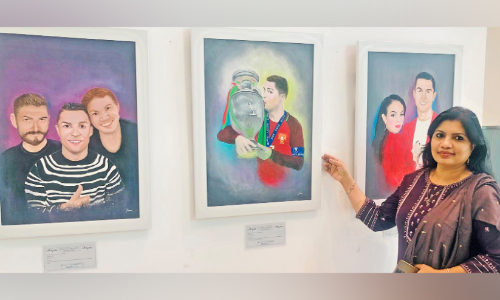 Jeena Nias captures the beauty of magic boots on canvas