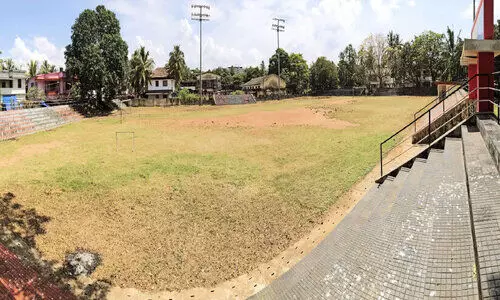 ആരവം നിലച്ച് രാജീവ്ഗാന്ധി സ്റ്റേഡിയം ആരവം നിലച്ച് രാജീവ്ഗാന്ധി സ്റ്റേഡിയം