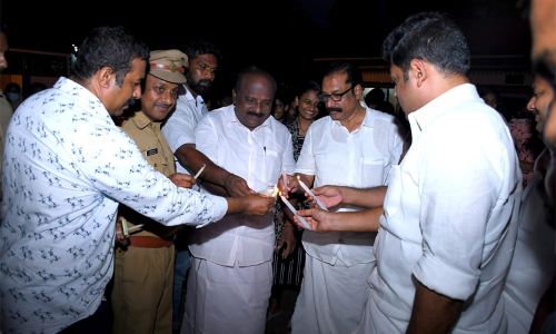 ലഹരിക്കെതിരെ നവകേരള മുന്നേറ്റം: എറണാകുളത്തു ജാഗ്രതാ ദീപം തെളിയിച്ചു