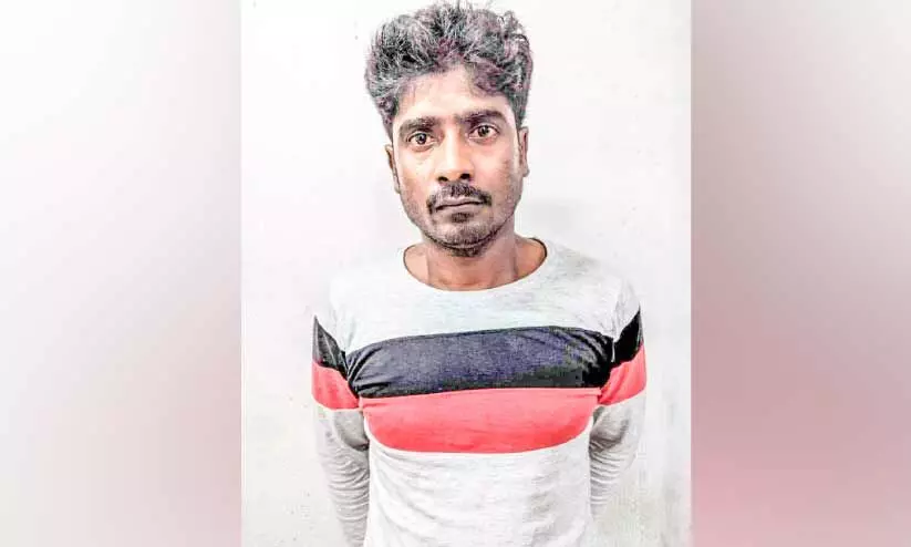 ക​ഞ്ചാ​വും ഹെ​റോ​യി​നു​മാ​യി അ​ന്ത​ർ​സം​സ്ഥാ​ന തൊ​ഴി​ലാ​ളി പി​ടി​യി​ൽ