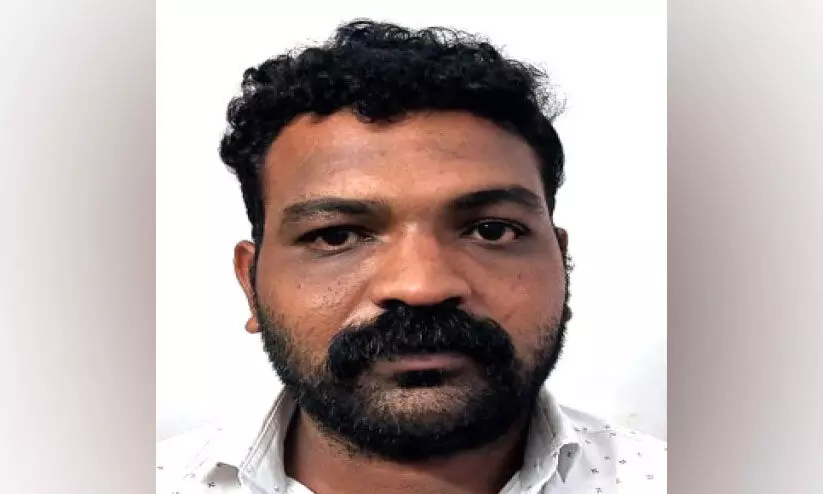 ഇരുചക്രവാഹന മോഷ്ടാവ് പിടിയിൽ ഇരുചക്രവാഹന മോഷ്ടാവ് പിടിയിൽ