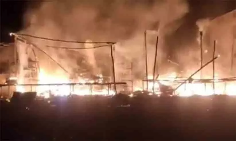 2 killed as huge fire breaks out in Andhra in cluster of cracker stall