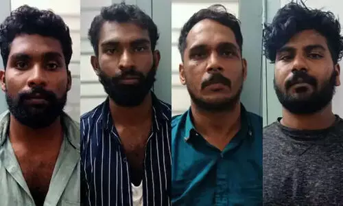 ബസ് തടഞ്ഞുനിർത്തി പൊലീസെന്ന വ്യാജേന യാത്രക്കാരനിൽനിന്ന് ഒന്നരക്കോടി തട്ടിയെടുത്തു; പ്രതികളെ സാഹസികമായി പിടികൂടി