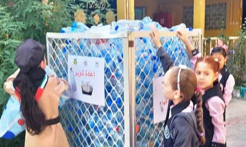 പ്ലാ​സ്റ്റി​ക് കു​പ്പി ശേ​ഖ​ര​ണം; സ്കൂ​ളു​ക​ൾ​ക്ക് സ​മ്മാ​ന​വു​മാ​യി അ​ബൂ​ദ​ബി പ​രി​സ്ഥി​തി ഏ​ജ​ന്‍സി