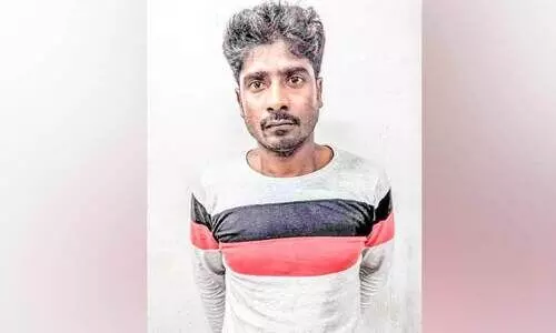 ക​ഞ്ചാ​വും ഹെ​റോ​യി​നു​മാ​യി അ​ന്ത​ർ​സം​സ്ഥാ​ന തൊ​ഴി​ലാ​ളി പി​ടി​യി​ൽ