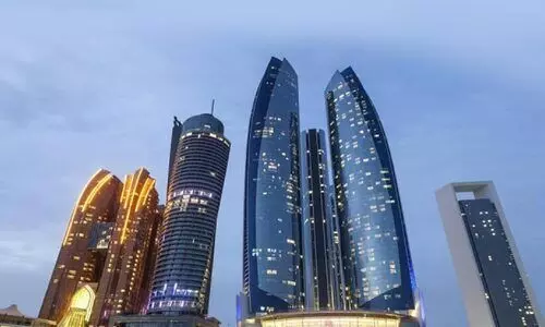 അറിയാം, ആസ്വദിക്കാം... യാസ് ദ്വീപെന്ന മായാലോകം