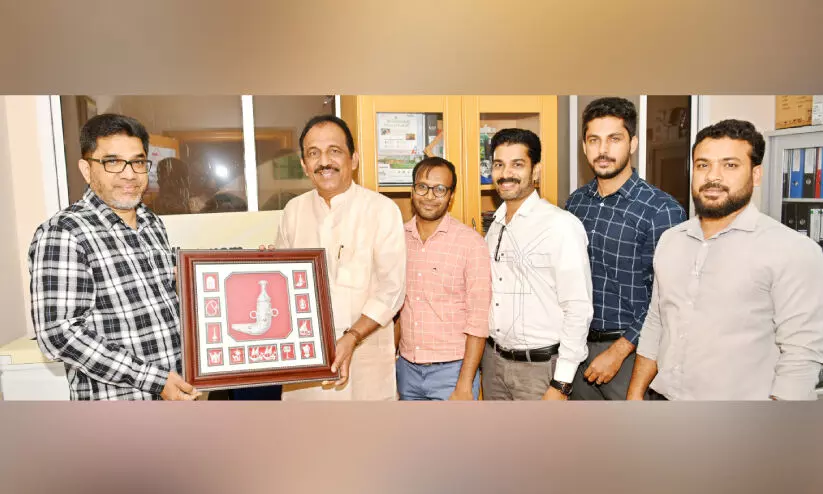 കോ​​ൺ​ഗ്ര​സ്​ ന​വീ​ക​ര​ണ പാ​ത​യി​ൽ -ബെ​ന്നി ബ​ഹ​നാ​ൻ എം.​പി