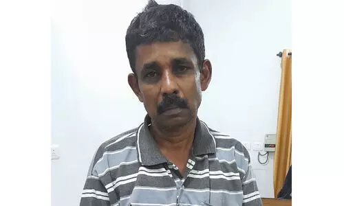 അരകിലോ കഞ്ചാവുമായി മധ്യവയസ്കൻ പിടിയിൽ