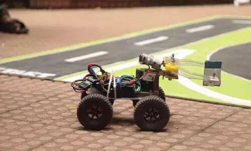 കോഴിക്കോട് എൻ.ഐ.ടിയിൽ തത്ത്വക്ക് തിരശ്ശീല കോഴിക്കോട് എൻ.ഐ.ടിയിൽ തത്ത്വക്ക് തിരശ്ശീല