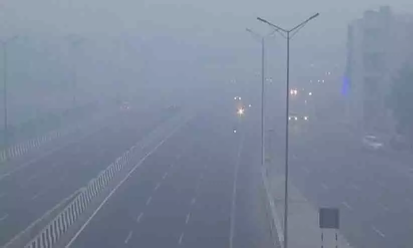 Delhis Air Quality Turns Very Poor As People Burst Crackers Despite Ban Delhis Air Quality Turns Very Poor As People Burst Crackers Despite Ban