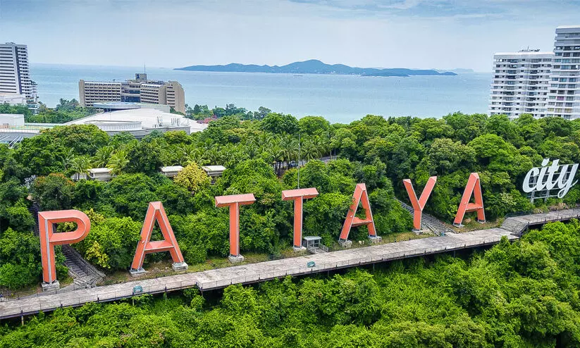 ബാങ്കോക്കിലും പട്ടായയിലും വിദേശികൾക്ക് ഭൂമി വാങ്ങാം; നിർണായക നീക്കവുമായി തായ് സർക്കാർ ബാങ്കോക്കിലും പട്ടായയിലും വിദേശികൾക്ക് ഭൂമി വാങ്ങാം; നിർണായക നീക്കവുമായി തായ് സർക്കാർ