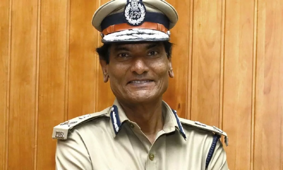 നിയമം അനുശാസിക്കുന്ന സാഹചര്യങ്ങളിലല്ലാതെ ബലപ്രയോഗം പാടില്ലെന്ന് ഡി.ജി.പി നിയമം അനുശാസിക്കുന്ന സാഹചര്യങ്ങളിലല്ലാതെ ബലപ്രയോഗം പാടില്ലെന്ന് ഡി.ജി.പി