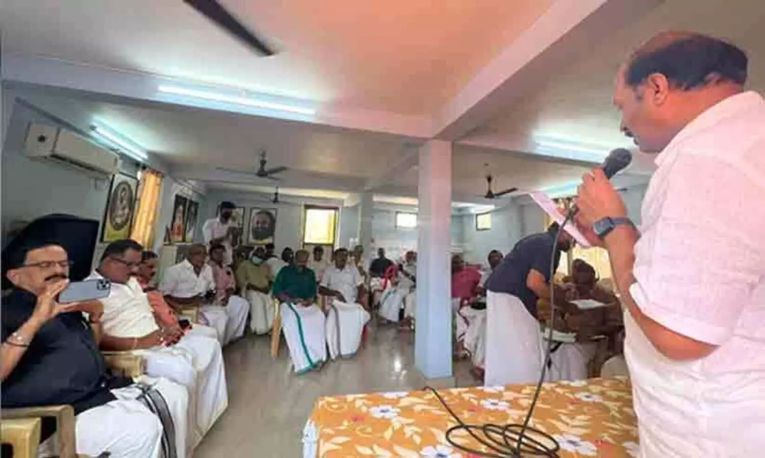 അന്ധവിശ്വാസ വിരുദ്ധ നിയമത്തിനെതിരെ ആചാര്യസഭ: ഹിന്ദു വിശ്വാസങ്ങളെ തകർക്കുന്നതിനെതിരെ പോരാടും