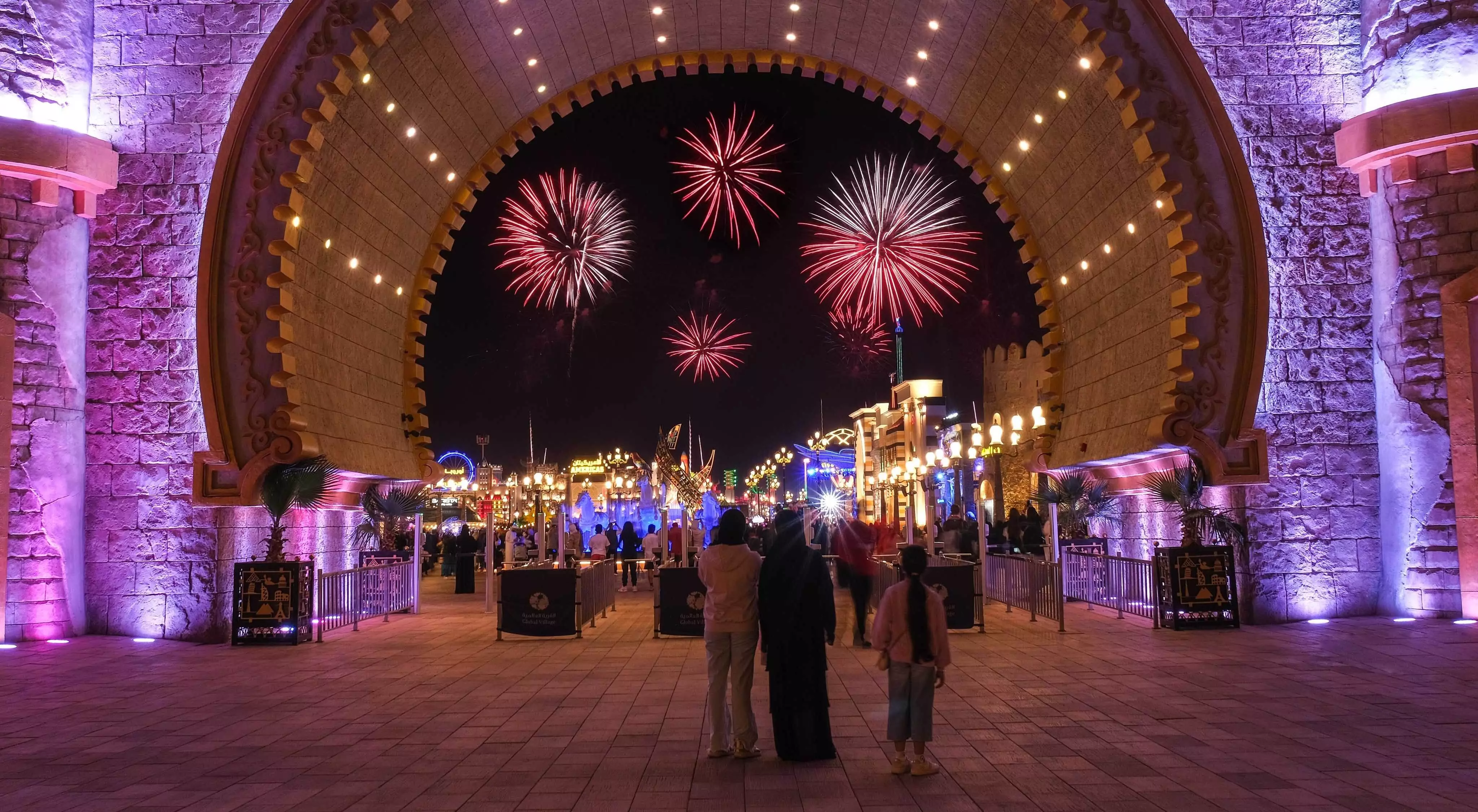 ഗ്ലോബൽ വി​ല്ലേജ്​ തുറന്നു; ഇനി ഉത്സവ നാളുകൾ