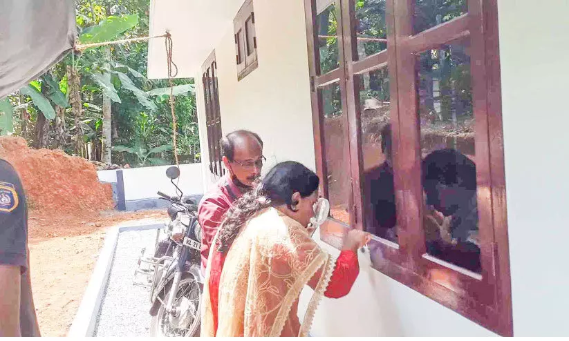 Home break in 23 pavan jewellers and Rs 65,000 lost Home break in 23 pavan jewellers and Rs 65,000 lost