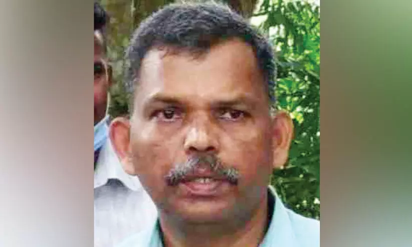 കൈക്കൂലി വാങ്ങുന്നതിനിടെ സ്പെഷൽ വില്ലേജ് ഓഫിസർ പിടിയിൽ