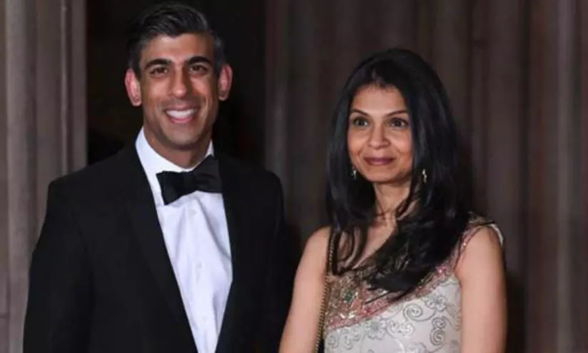 730 മില്യൺ പൗണ്ടിന്റെ സമ്പത്ത്; ചാൾസ് രാജാവ് മൂന്നാമനേക്കാൾ ഇരട്ടി; ഋഷി സുനകിനും ഭാര്യക്കുമെതിരെ ഇന്ത്യൻ വംശജരായ എം.പിമാർ 730 മില്യൺ പൗണ്ടിന്റെ സമ്പത്ത്; ചാൾസ് രാജാവ് മൂന്നാമനേക്കാൾ ഇരട്ടി; ഋഷി സുനകിനും ഭാര്യക്കുമെതിരെ ഇന്ത്യൻ വംശജരായ എം.പിമാർ