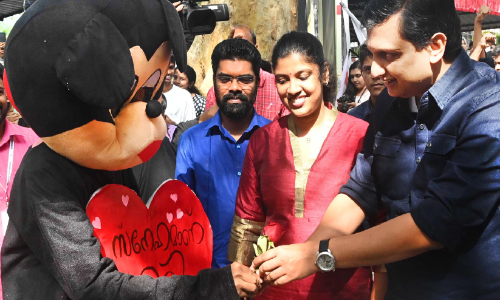 ലഹരിക്കെതിരെ കൈകോർത്ത് നാട്