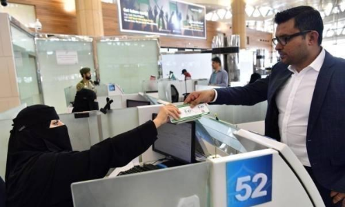 സൗദിയിലേക്കുള്ള മൾട്ടിപ്പിൾ ഫാമിലി വിസിറ്റ് വിസകൾ ഓൺലൈനായി പുതുക്കാൻ കഴിയില്ല