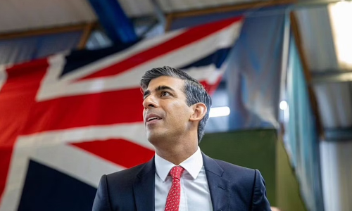 ഋഷി സുനക്: ഇന്ത്യയിൽ ജനിച്ചവരേക്കാൾ വലിയ ഇന്ത്യക്കാരനാകു​മ്പോൾ!