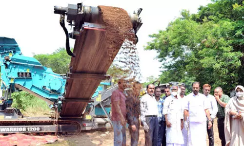 ചേലോറ ട്രഞ്ചിങ് ഗ്രൗണ്ട് ക്ലീനാകും ചേലോറ ട്രഞ്ചിങ് ഗ്രൗണ്ട് ക്ലീനാകും