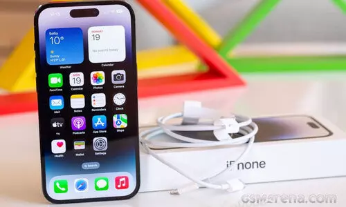 ഒടുവിൽ ആപ്പിൾ സമ്മതിച്ചു; ഐഫോണിലേക്ക് യു.എസ്.ബി ടൈപ്-സി പോർട്ട്