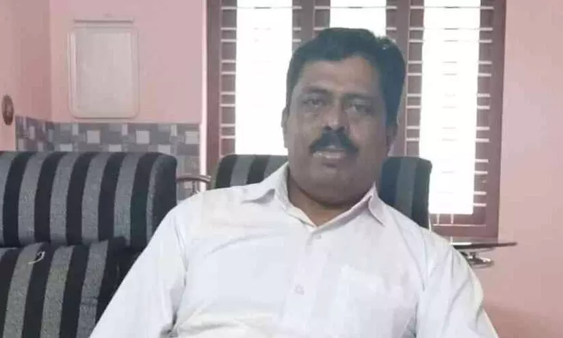 ബൈക്കിടിച്ച് പരിക്കേറ്റ സ്കൂട്ടർ യാത്രികൻ മരിച്ചു ബൈക്കിടിച്ച് പരിക്കേറ്റ സ്കൂട്ടർ യാത്രികൻ മരിച്ചു