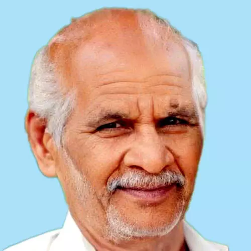 സു​കു​മാ​ര​ൻ