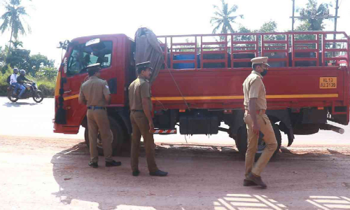 മോട്ടോർ വാഹനവകുപ്പ് പരിശോധന; 20 വാഹനങ്ങൾക്കെതിരെ നടപടി