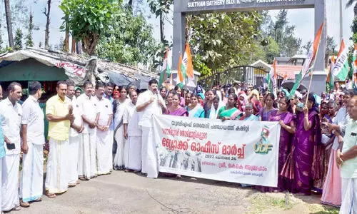 മോദി സർക്കാർ തൊഴിലുറപ്പ് തൊഴിലാളികളുടെ പിച്ചച്ചട്ടിയിൽ കൈയിട്ടുവാരുന്നു- കെ.കെ. അബ്രഹാം