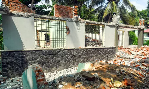 Two people died due to slab collapse