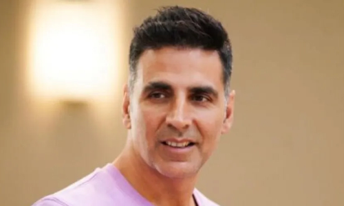 ആയോധന കലകളിലെ അഭ്യാസങ്ങളുമായി നടൻ അക്ഷയ്കുമാർ -വിഡിയോ