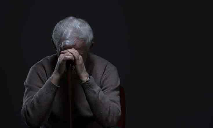 Untreated in old age; Father taken back the shares Untreated in old age; Father taken back the shares