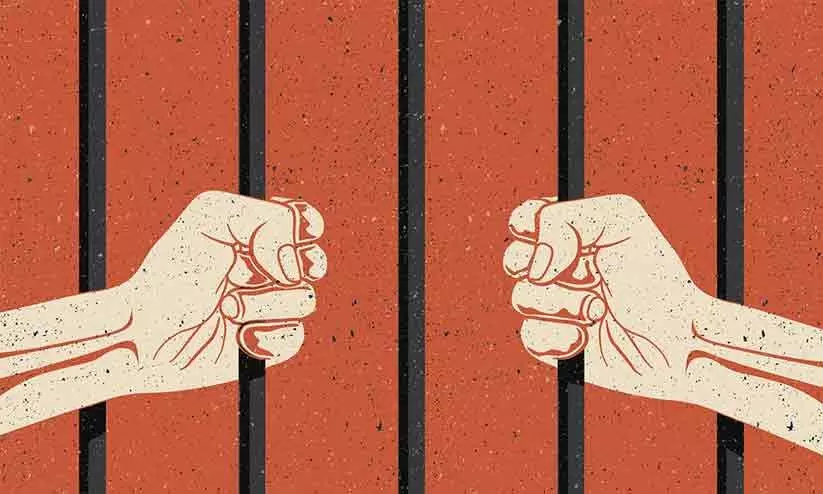 റിയൽ എസ്റ്റേറ്റ് തട്ടിപ്പ്; ഇറാഖി പൗരന് പത്തുവർഷം തടവ് റിയൽ എസ്റ്റേറ്റ് തട്ടിപ്പ്; ഇറാഖി പൗരന് പത്തുവർഷം തടവ്