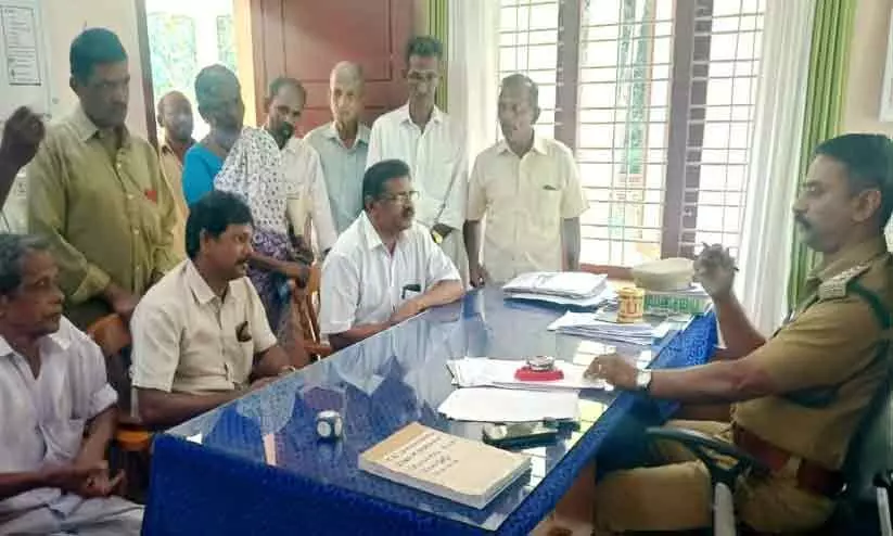 വന്യമൃഗശല്യം; സ്വർണഗിരിക്കാർ നാടുവിടുന്നു