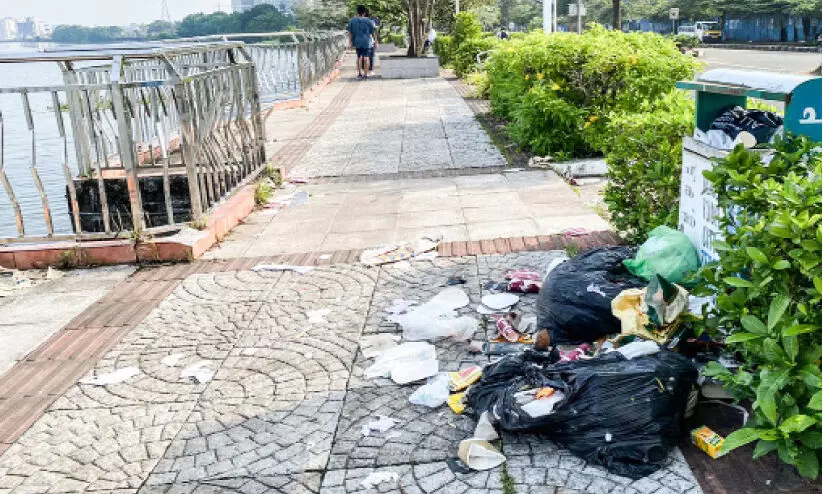 Queens Walkway trashed Queens Walkway trashed