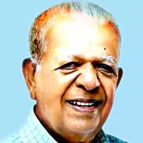 ച​ല​ച്ചി​ത്ര സം​വി​ധാ​യ​ക​ൻ മാ​ർ​ട്ടി​ൻ പ്ര​ക്കാ​ട്ടി​ന്‍റെ പി​താ​വ് പി.​ജെ. സെ​ബാ​സ്റ്റ്യ​ൻ