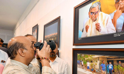 Photo exhibition of news photographers