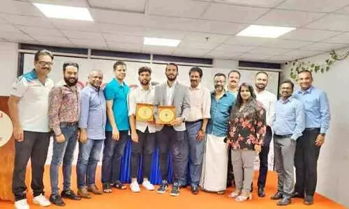 മ​ല​യാ​ളി താ​ര​ങ്ങ​ൾ​ക്ക്​​​ സ്വീ​ക​ര​ണം