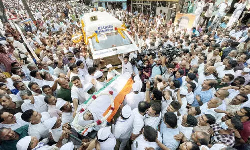 പാർട്ടി ഓഫിസിനായി​ വീടുവിറ്റ പാച്ചേനിക്ക് പാർട്ടി വീടൊരുക്കുന്നു