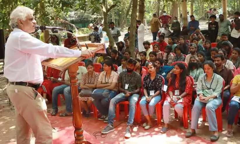 മുതിർന്ന മാധ്യമ പ്രവർത്തകൻ പി.സായിനാഥ്