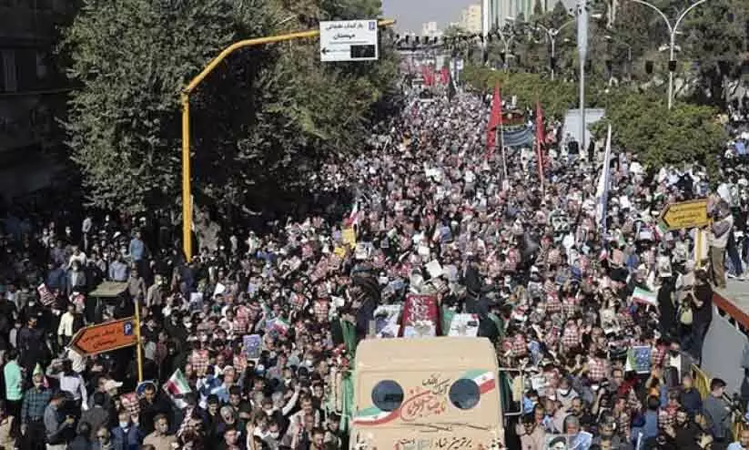 ഇറാനിൽ പ്രതിഷേധങ്ങൾക്കെതിരെ ശിയ വിഭാഗത്തിന്റെ പ്രകടനം ഇറാനിൽ പ്രതിഷേധങ്ങൾക്കെതിരെ ശിയ വിഭാഗത്തിന്റെ പ്രകടനം