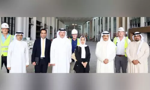 സ​ഖീ​റി​ലെ എ​ക്‌​സി​ബി​ഷ​ൻ ആ​ൻ​ഡ് ക​ൺ​വെ​ൻ​ഷ​ൻ സെ​ന്റ​ർ പു​രോ​ഗ​തി വി​ല​യി​രു​ത്തി