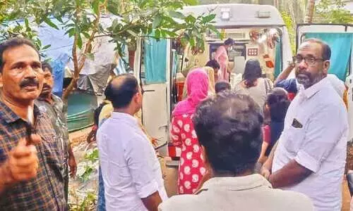 ഗർഭിണിയെ ഭർത്താവ് ആശുപത്രിയിലെത്തിച്ചില്ല; ഇടപെട്ട് നഗരസഭ അധികൃതർ