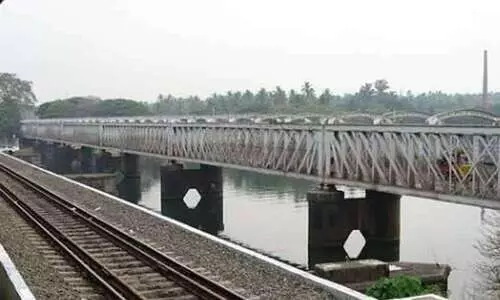 ഫറോക്ക് റെയിൽവേ മേൽപാലം അപ്രോച്ച് റോഡ്-കരുവൻതിരുത്തി റോഡ് സർവേ നടപടി ആരംഭിച്ചു