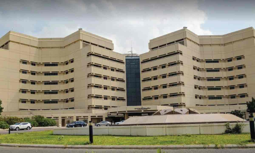 അ​ഴി​മ​തി കേ​സ്​; കി​ങ്​ അ​ബ്​​ദു​ൽ അ​സീ​സ്​ സ​ർ​വ​ക​ലാ​ശാ​ല  മേ​ധാ​വി​യെ മാ​റ്റി