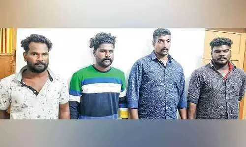 വീടുകയറി ആക്രമണം; മൂന്നുപേർ അറസ്റ്റിൽ വീടുകയറി ആക്രമണം; മൂന്നുപേർ അറസ്റ്റിൽ
