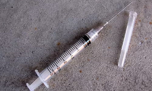 ഒരേ സിറിഞ്ച് നിരവധി രോഗികള്‍ക്ക് ഉപയോഗിച്ചു; സ്വകാര്യ ക്ലിനിക് പൂട്ടിച്ചു